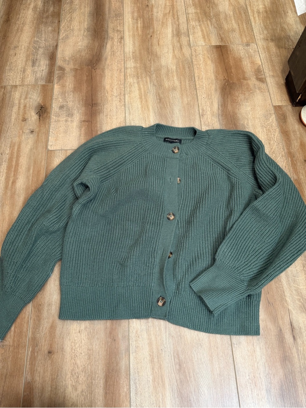 Banana Republic Olive Green Button-Front Ribbed Cardigan